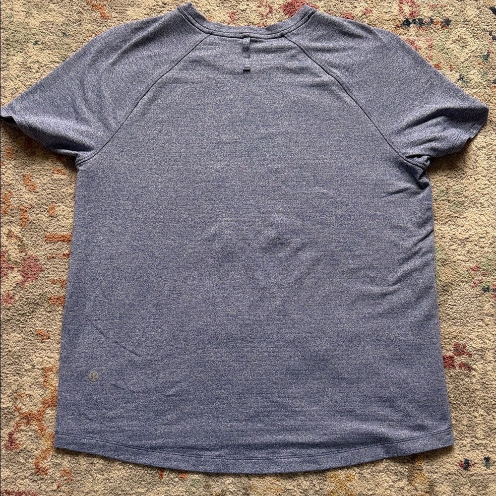 Lululemon Short Sleeve T-Shirt - Picture 2 of 3